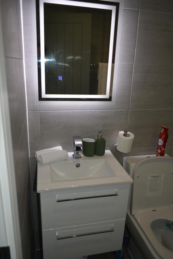 8 Jarn Court Appartamento